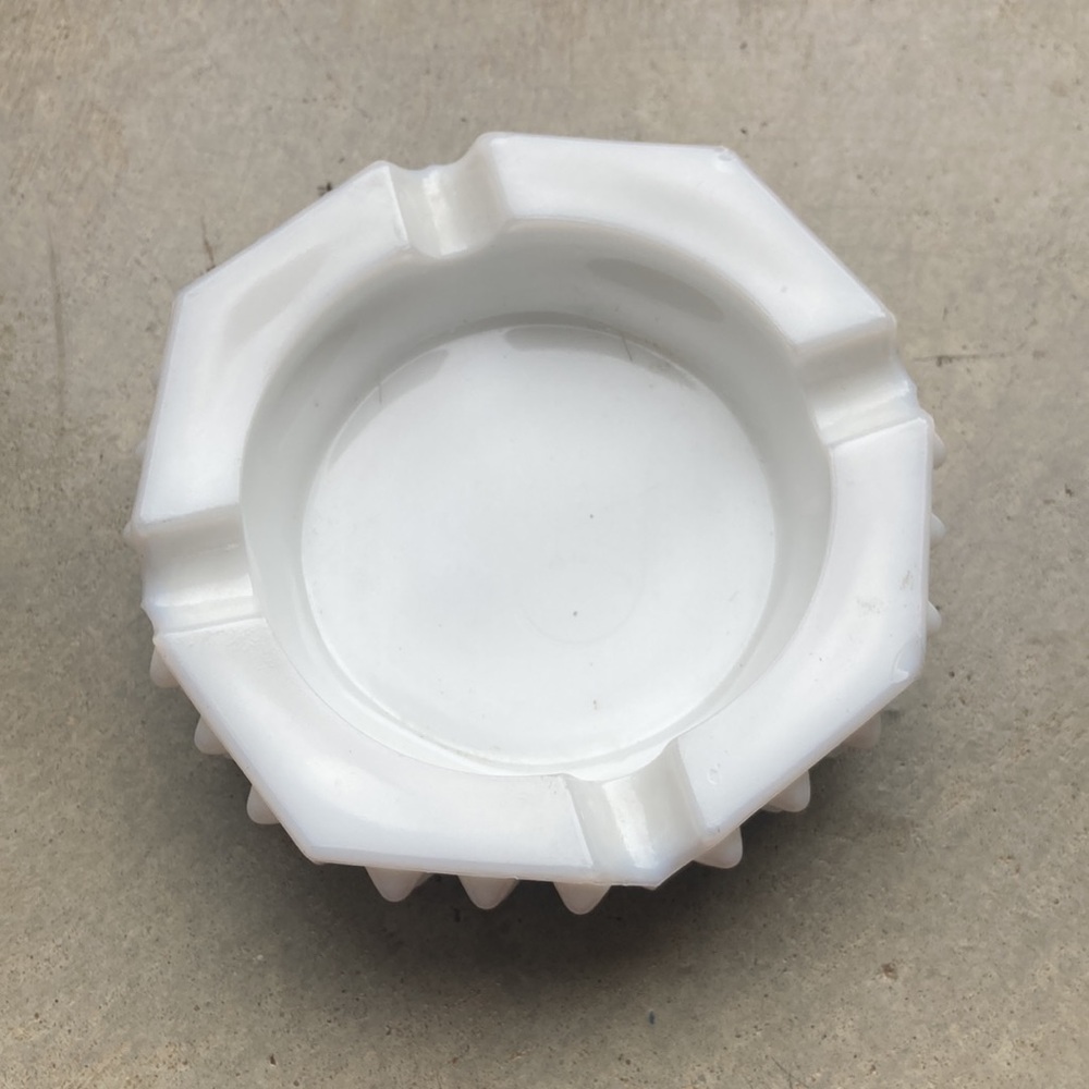 White Hobnail Milk Glass ashtray mid Century. Like new flawless. Quality.